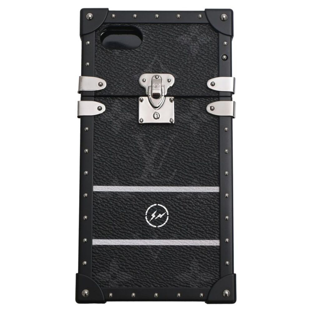 Louis Vuitton x Fragment Monogram Eye Trunk iPhone 7+ Case in Black Coated